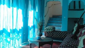 Lobby lounge - Riad Blue Berber (Marrakech)