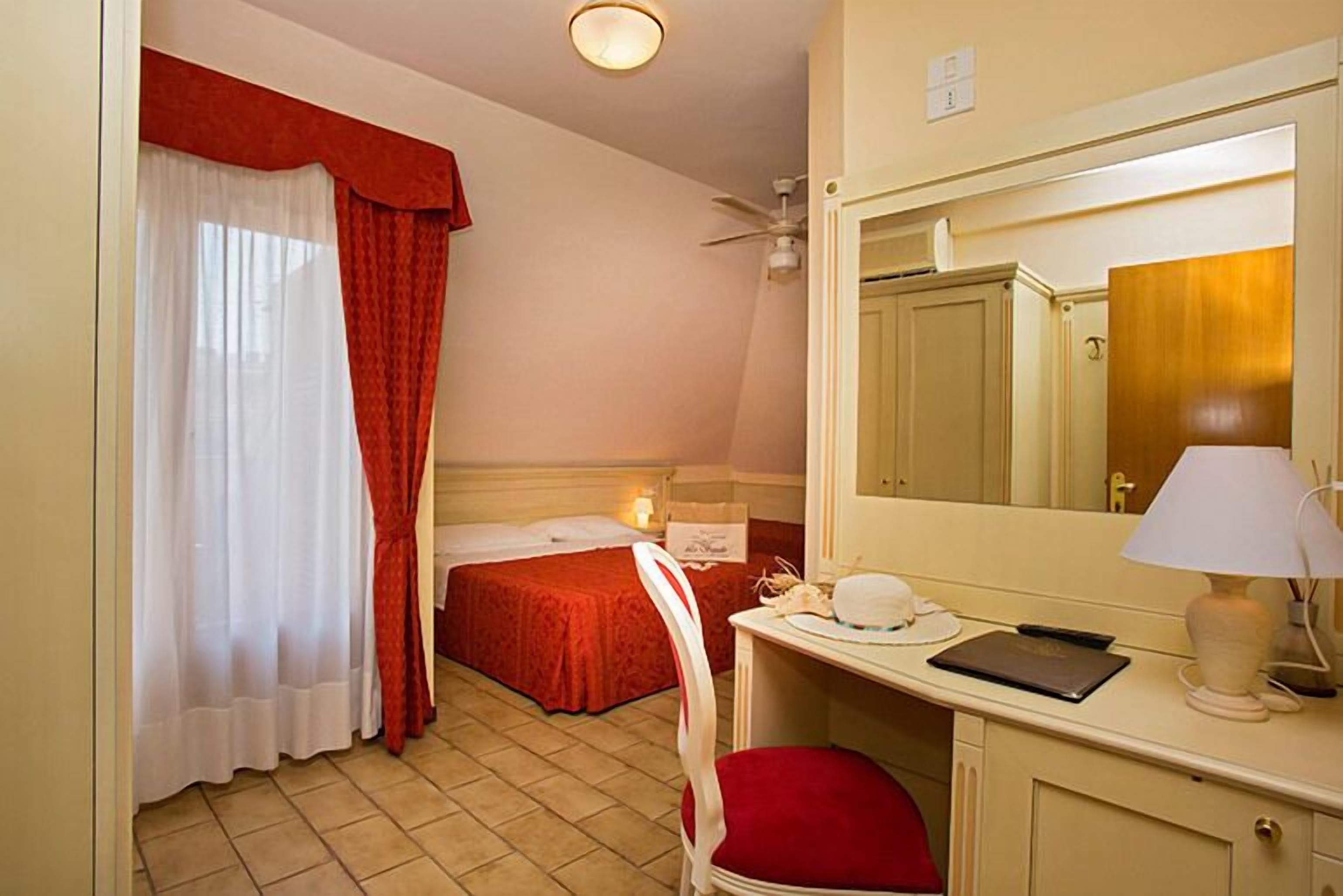 Foto - Hotel lo Squalo