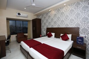 Standard Double or Twin Room, 1 Double Bed, Private Bathroom | Free WiFi - OYO 9010 Hotel Railview (Bhubaneshwar)