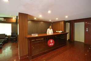 Lobby - OYO 9010 Hotel Railview (Bhubaneshwar)