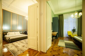 Appartamento Exclusive | 2 camere, una cassaforte in camera, una scrivania, insonorizzazione