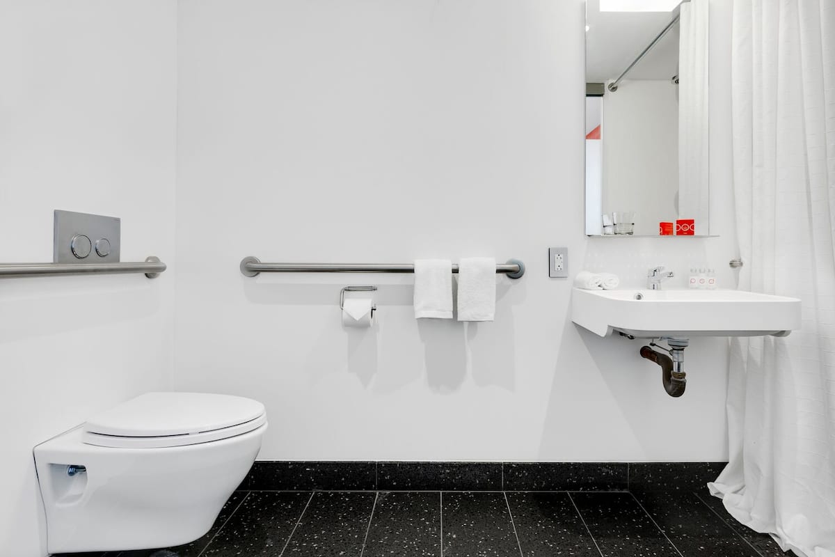 Shower, free toiletries, hair dryer, towels