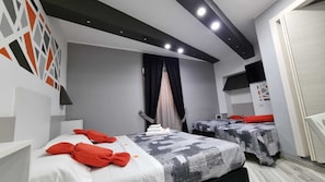 Comfort Triple Room (Arancione)