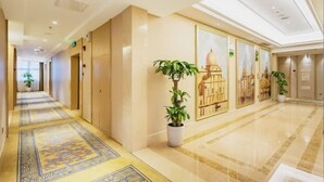 Unclassified image, 3 of 28, button - Vienna International Hotel (Chongqing Yubei District Airport) (Chongqing)