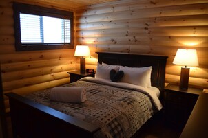 Chalet, 5 Bedrooms (Vulcain) | Desk, iron/ironing board, free WiFi, bed sheets