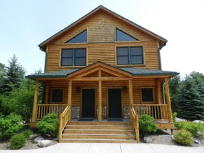 Property entrance - Cabins on Maple River (Brutus)