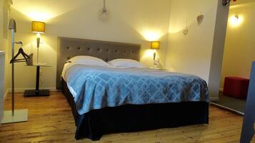 Superior-Doppelzimmer, eigenes Bad | 1 Schlafzimmer, hochwertige Bettwaren, individuell dekoriert