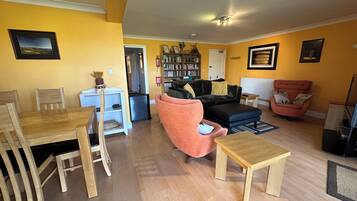Smart TV, DVD player, books