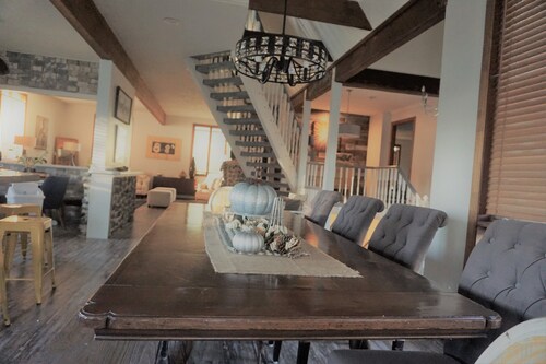 Cyber Week Sale! Top Rated Family & Group Cozy Stay: Ski, Getaway & Events!