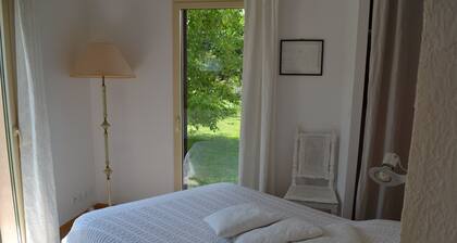 Air-conditioned detached house 60m2 with garden