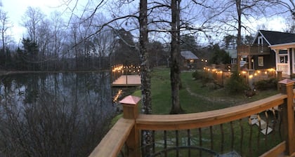 8 Bdrm🏆33ppl Hotub,Pool,Pond, 9miles Chatt