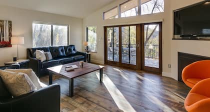 DOWNTOWN DURANGO HIDEOUT, NEW MODERN CUSTOM HOME
