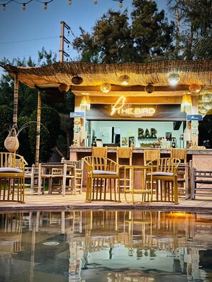 Outdoor pool, open 9:00 AM to 8:00 PM, pool umbrellas, sun loungers - The Bird Exclusive Guest House & Spa (Marrakech)