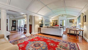 TV, fireplace, DVD player, ping pong