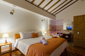 Suite, 1 King Bed, Hot Tub | Egyptian cotton sheets, premium bedding, down duvets, blackout curtains - Fontana Plaza Hotel (Villa de Leyva)