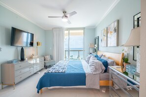 2 bedrooms, desk, iron/ironing board, travel crib
