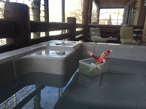 Bain à remous extérieur