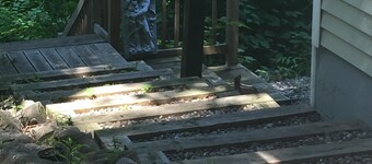 PRISTINE CAPE COD ON THE CREEK! 4 Large Bedrooms - 6 Guests