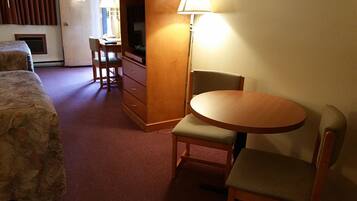 Double Room, 2 Queen Beds