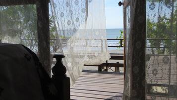 House, Ocean View, Beachfront | Balcony