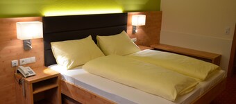 Hotel Rössl by Skinetworks