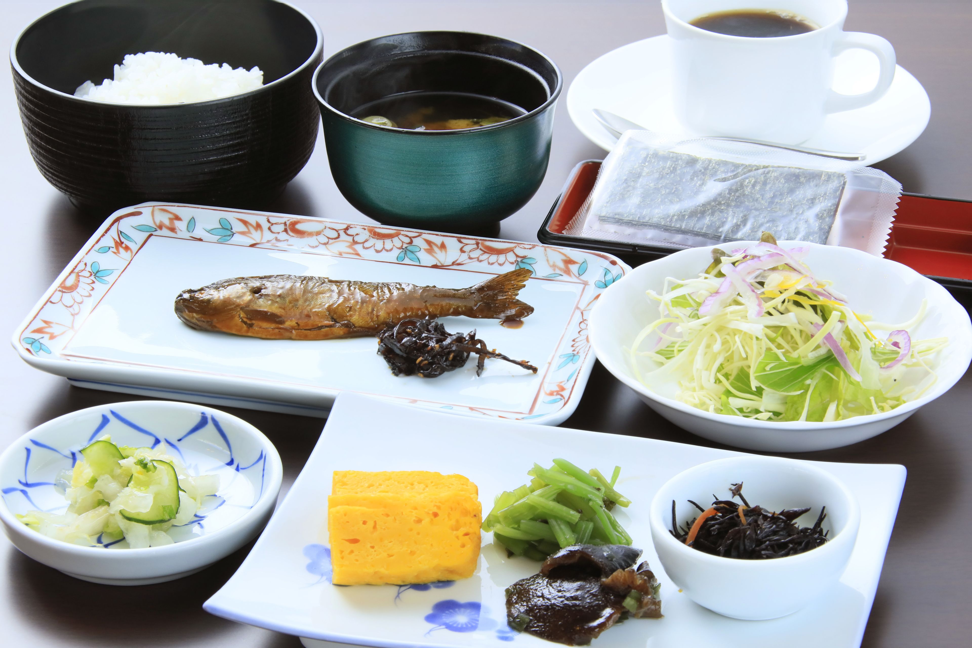 free daily full breakfast