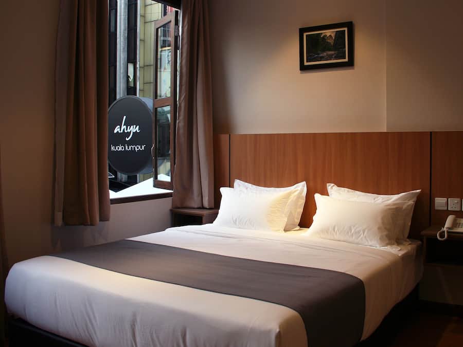 In-room safe, desk, soundproofing, iron/ironing board