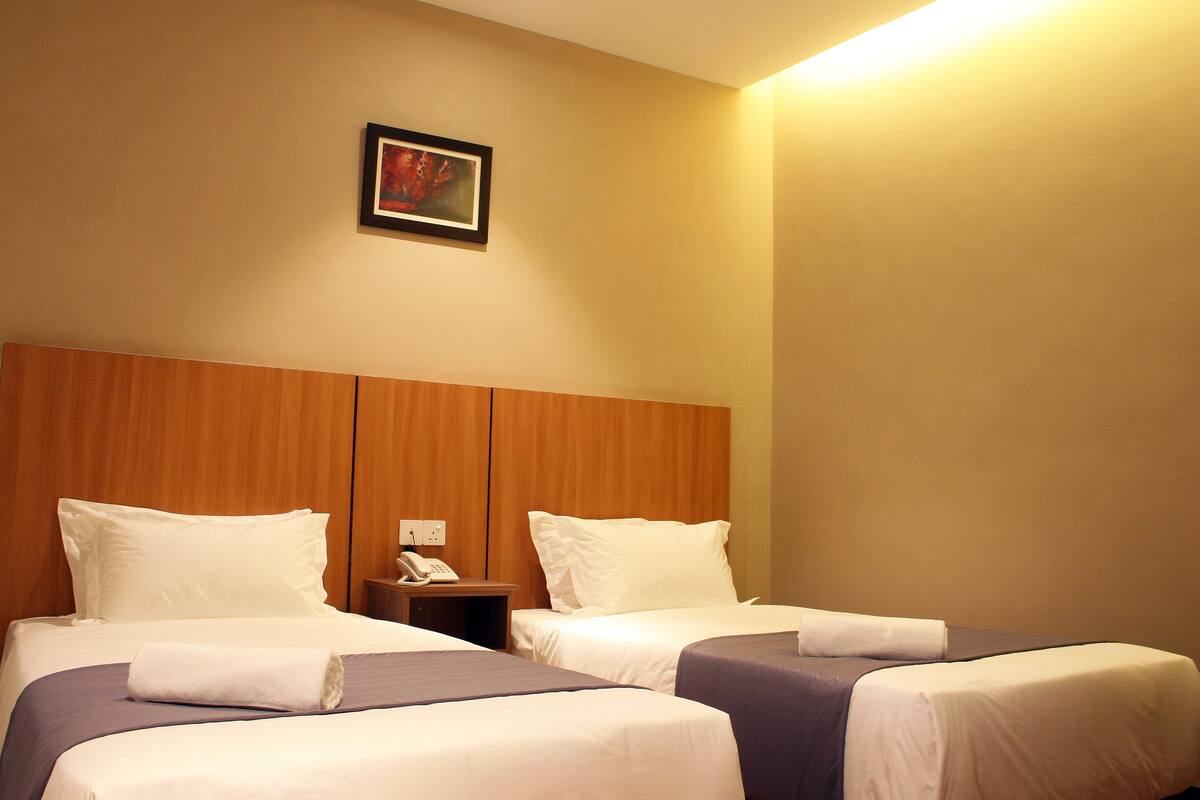 In-room safe, desk, soundproofing, iron/ironing board (on request)