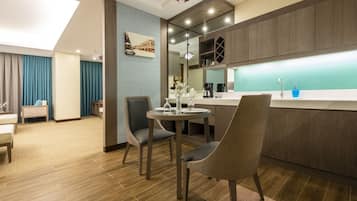 Family Room | Premium bedding, in-room safe, desk, soundproofing