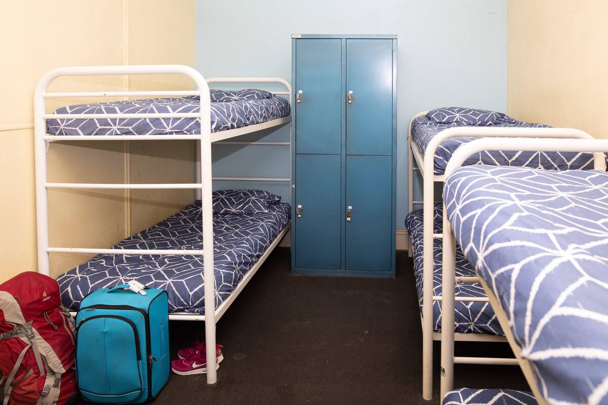1 bedroom, iron/ironing board, free WiFi