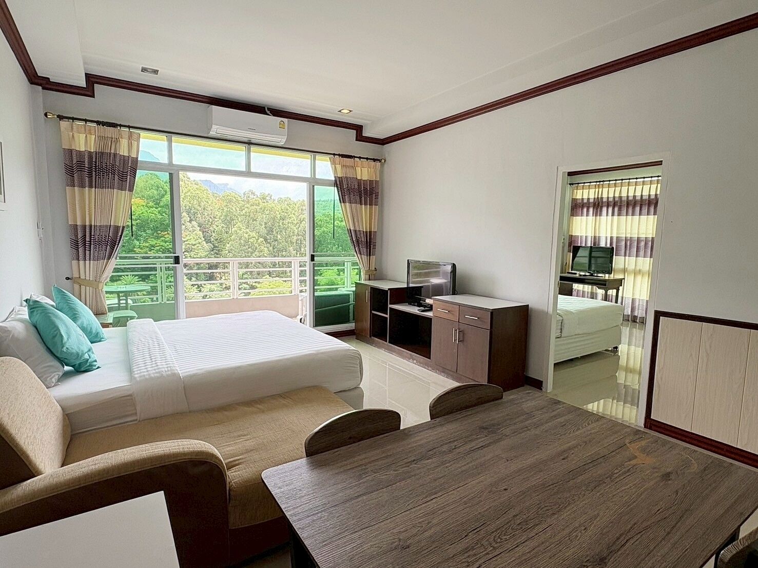 Executive kamer, 1 kingsize bed | Gratis wifi, beddengoed