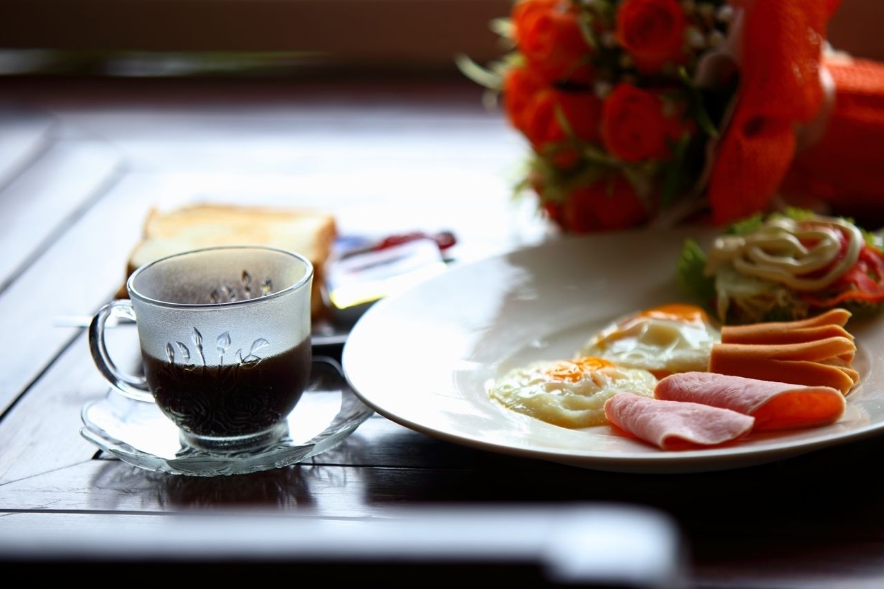 Thức ăn và đồ uống