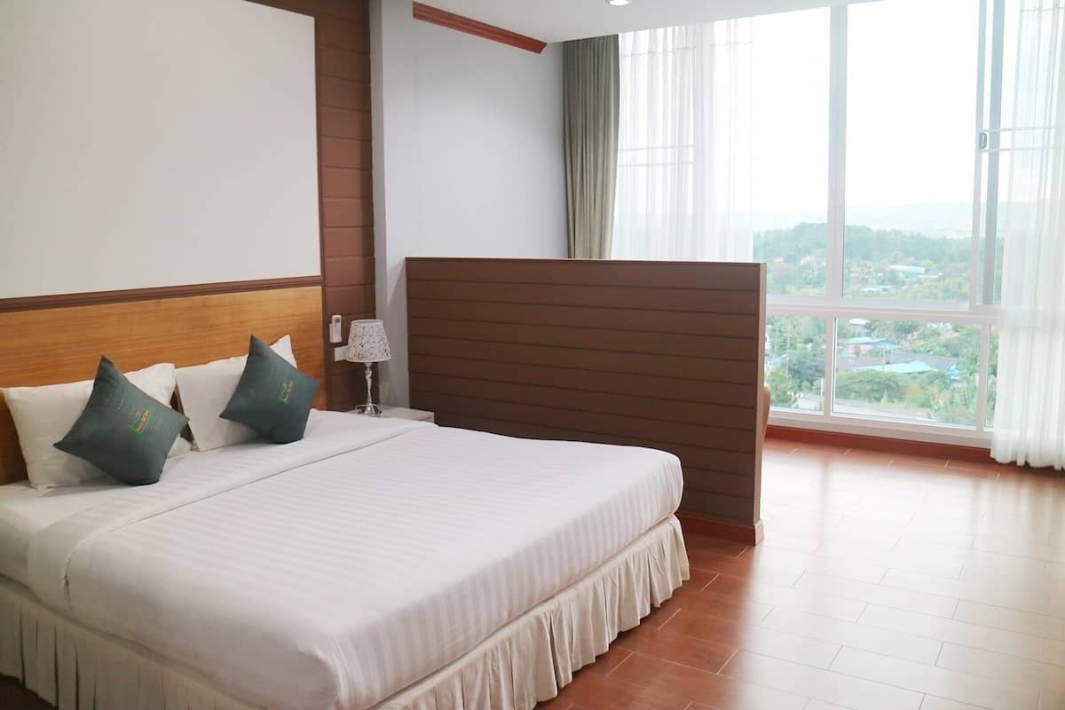 Suite junior | Escritorio, wifi gratis y ropa de cama