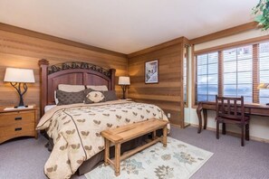 2 habitaciones, escritorio, tabla de planchar con plancha y wifi gratis 