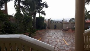 Property grounds - Verona Hotel (Kampala)