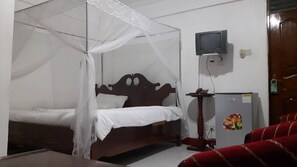 Premium bedding, desk, free WiFi, bed sheets