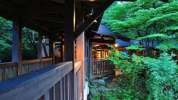 门厅