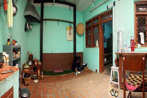 Sanu House Hostel & Homestay