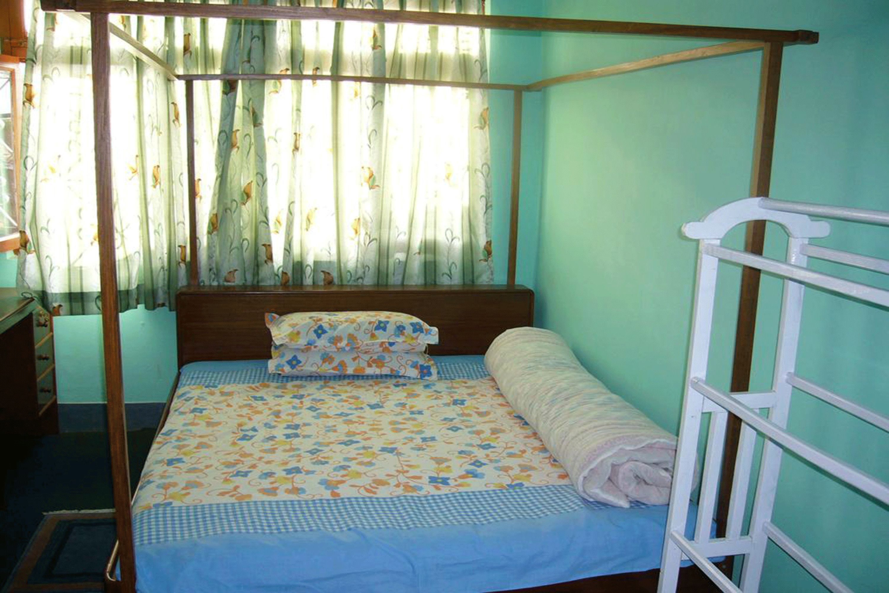 Standard Double or Twin Room | Premium bedding, in-room safe, desk, iron/ironing board