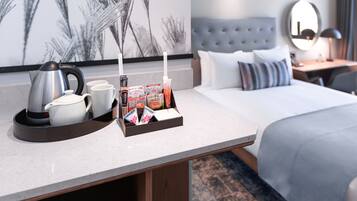 Standard Queen Room | Hochwertige Bettwaren, Zimmersafe, Schreibtisch, Verdunkelungsvorhänge