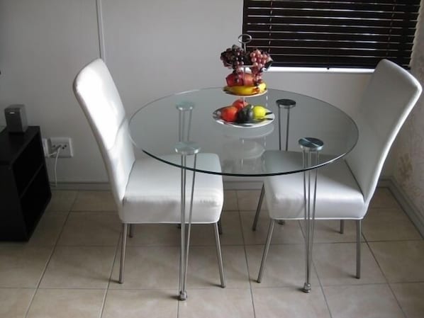 Appartement, 1 chambre (M604) | Restauration dans la chambre