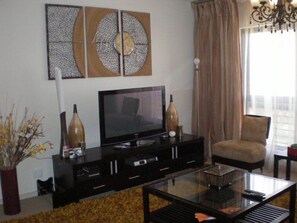 Appartement, 2 chambres (M608) | Salle de séjour