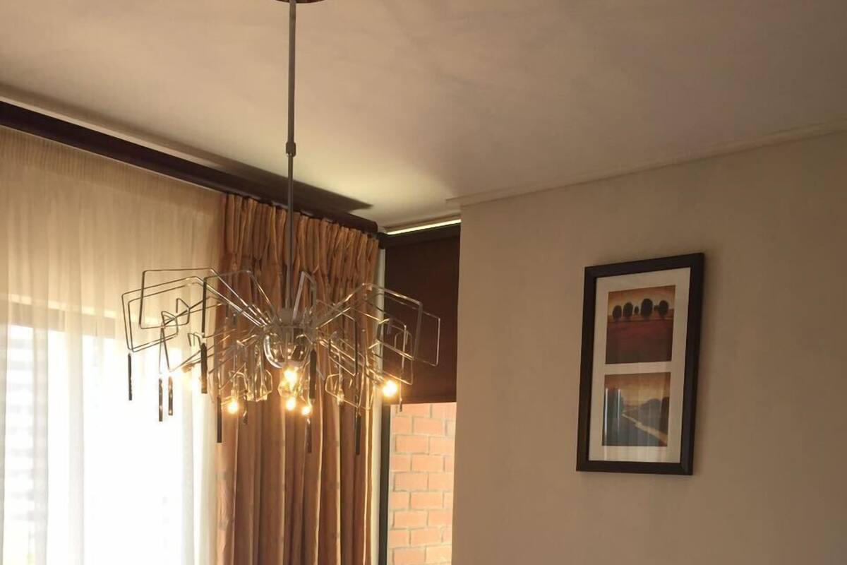 Appartement, 2 chambres (M806) | Coffre-fort, bureau, fer et planche à repasser