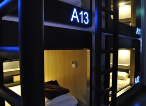 Private Capsule Male Dormitory - My Hostel Ratchada (Bangkok)