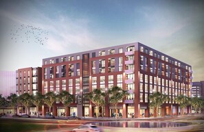 住宿正面 (夜晚)