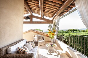 全景雙人房, 露台 (LUBERON) | 露台/庭院