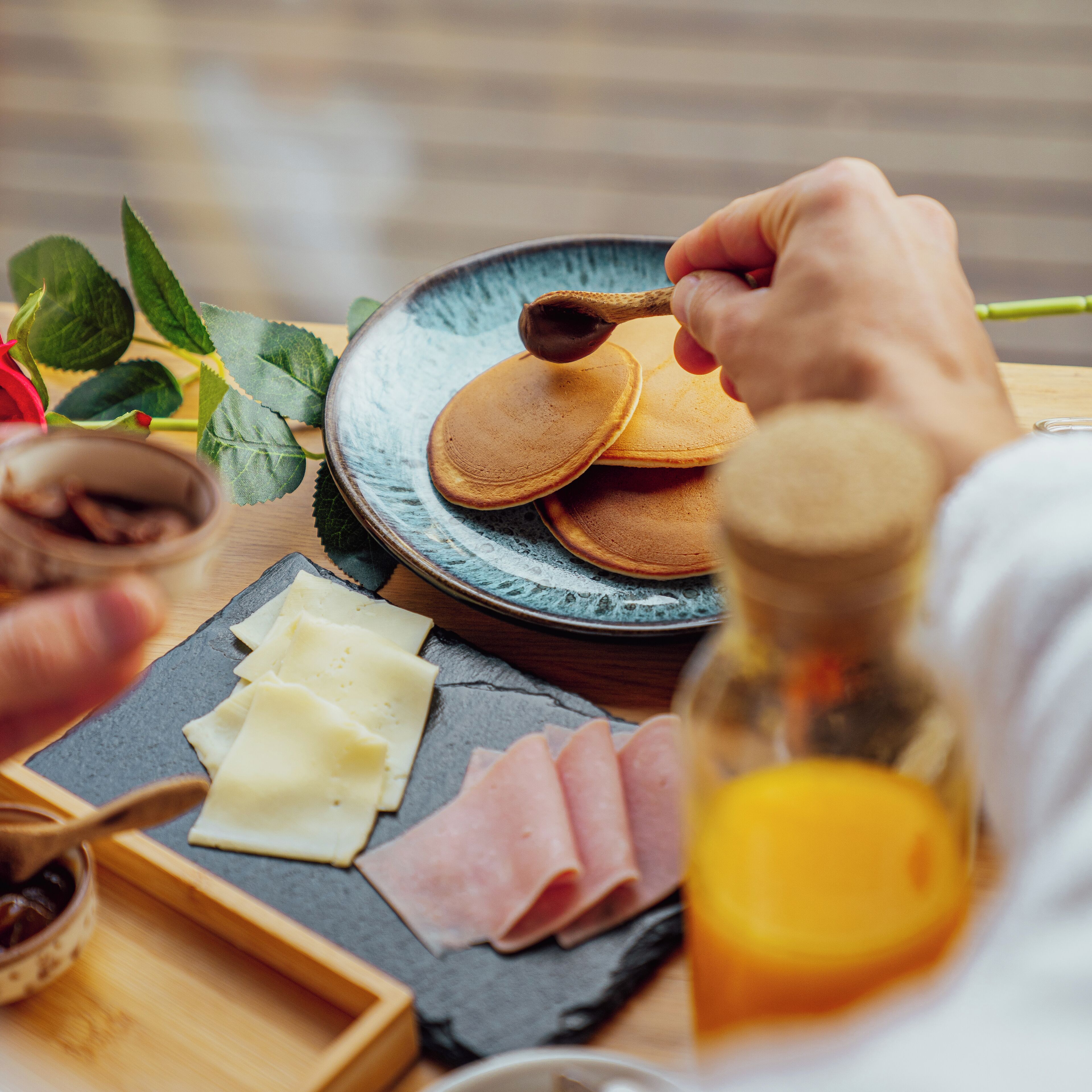 daily continental breakfast for a fee