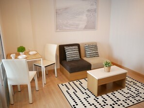 Suite  | Living room | LED TV, fireplace