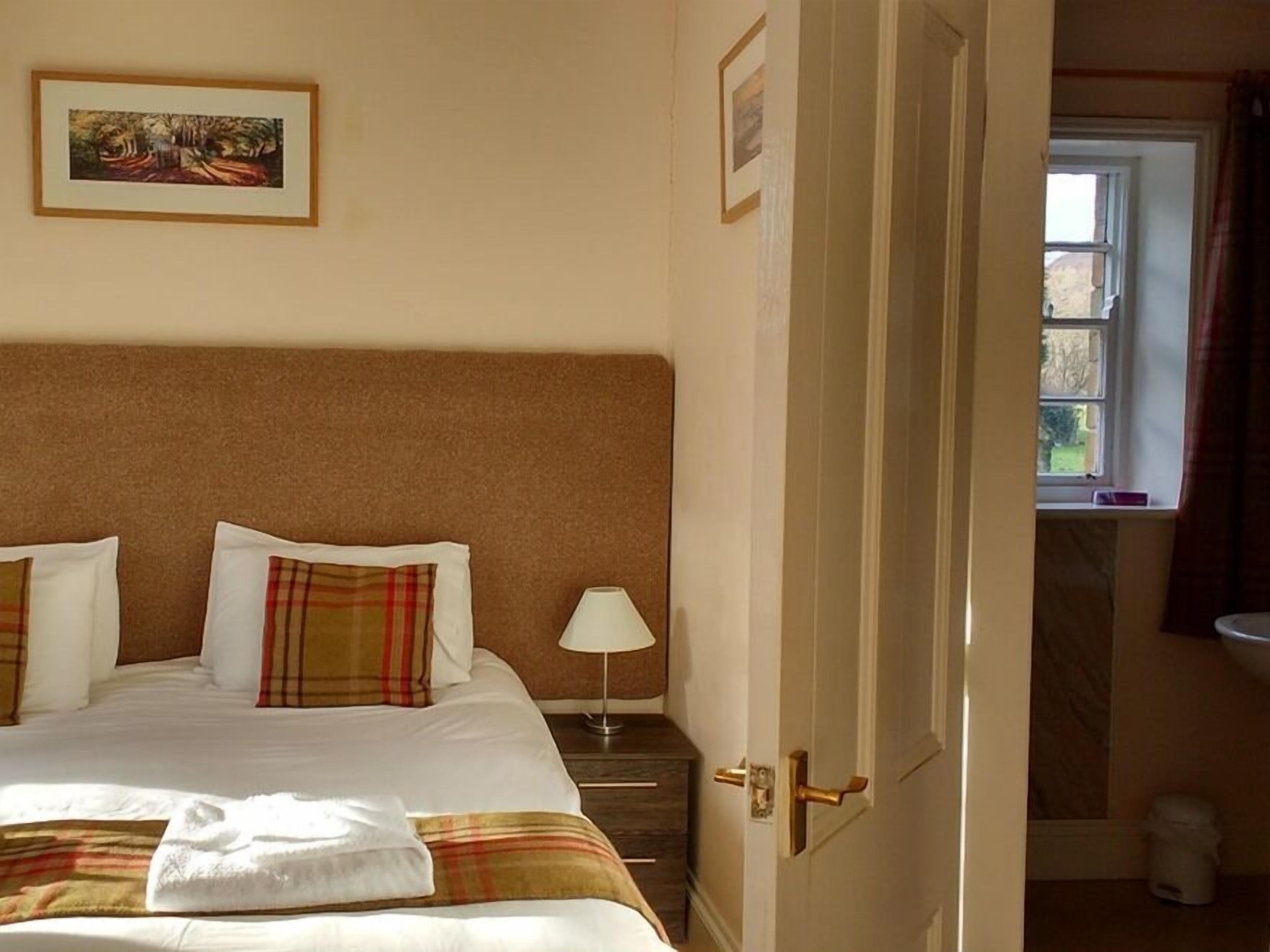 superior double room, ensuite (room 3)