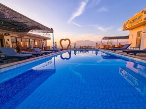 View from property - Thebes Hotel Luxor (Luxor)